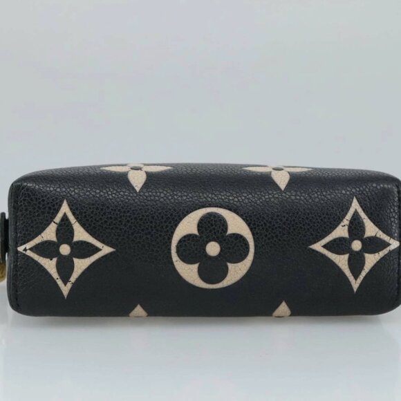 LOUIS VUITTON Monogram Empreinte Giant Pochette Cosmetic - Picture 7 of 8